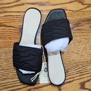 Sanctuary Black Quilted Slide Sandals